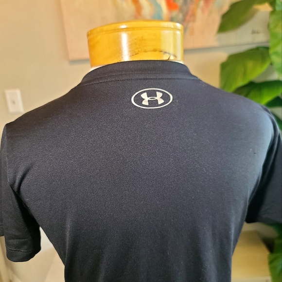 Under Armour work out top - Picture 4 of 5